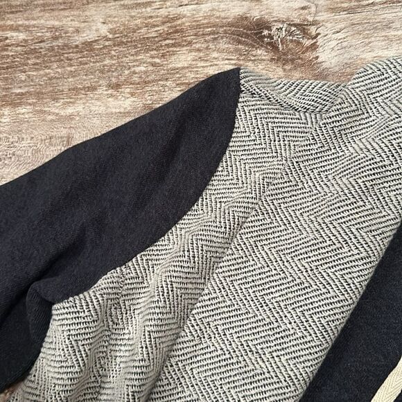 NWT Ann Taylor Loft Lou & Grey Open front Cardigan size small - Picture 3 of 4